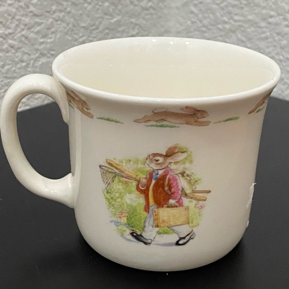 Vintage 1936 ROYAL DOULTON England “Bunnykins” English Fine Bone China 4pc Set - Picture 3 of 16